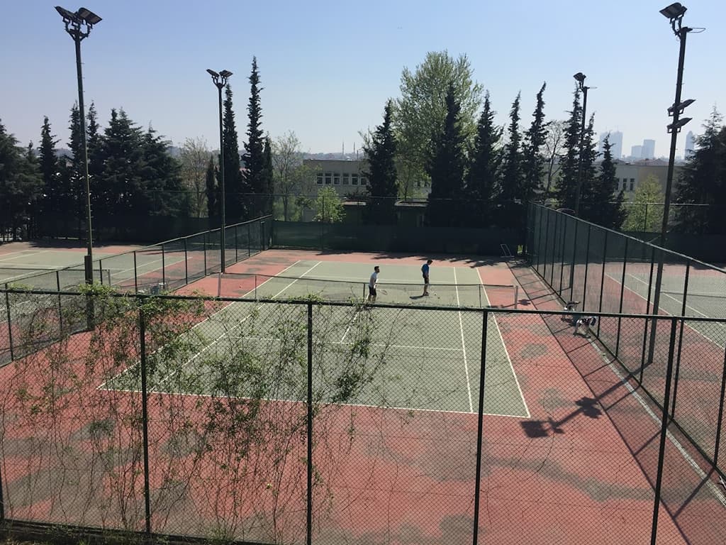 İTÜ Maslak Kampüsü Tenis Kortu